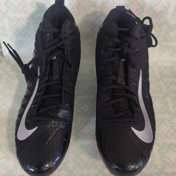 Nike 2018 Alpha Menace Pro Mid Football Cleats Black Silver